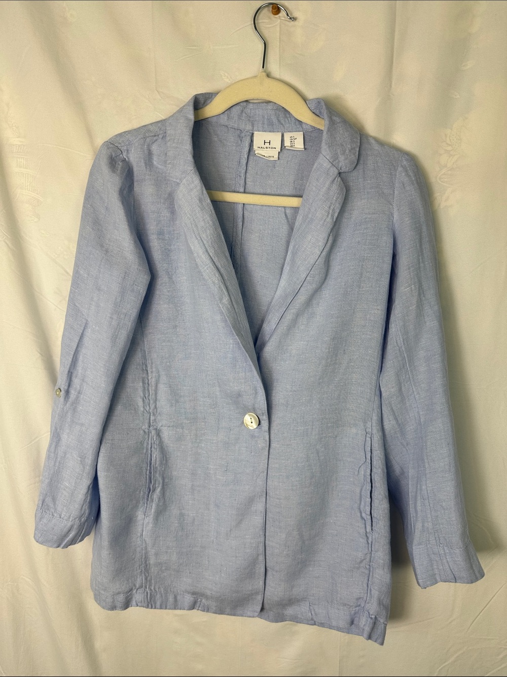 Women’s 100% Linen Blue Blazer by Halston